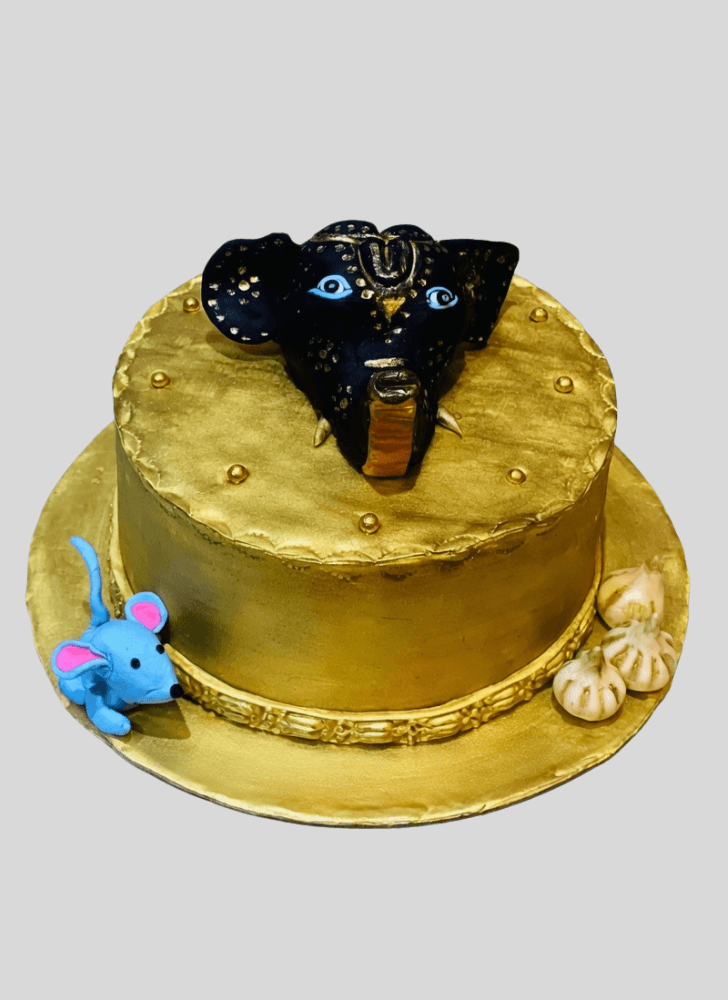Shapely Ganesh Cake