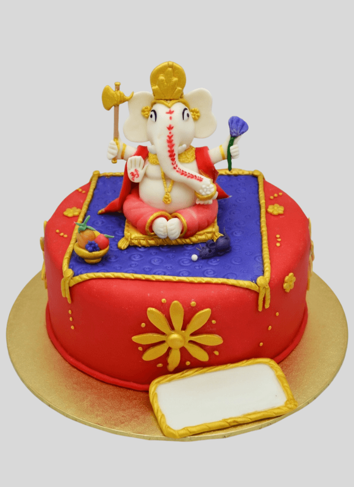 Alluring Ganpati Cake