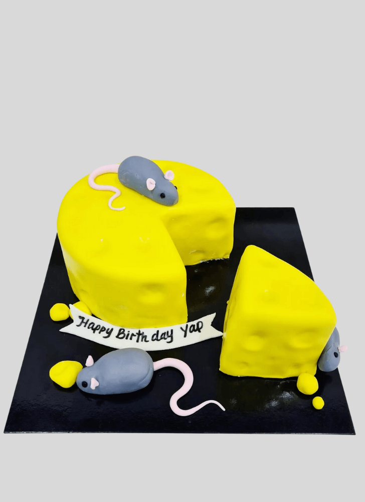 Delicate Rat Cake