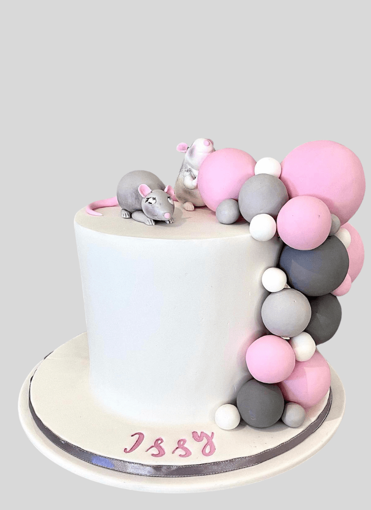 Resplendent Rat Cake