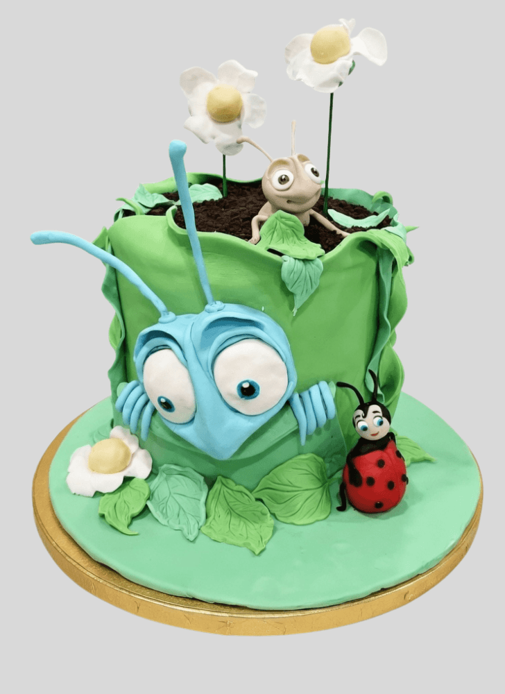 Nice A Bug's Life Cake