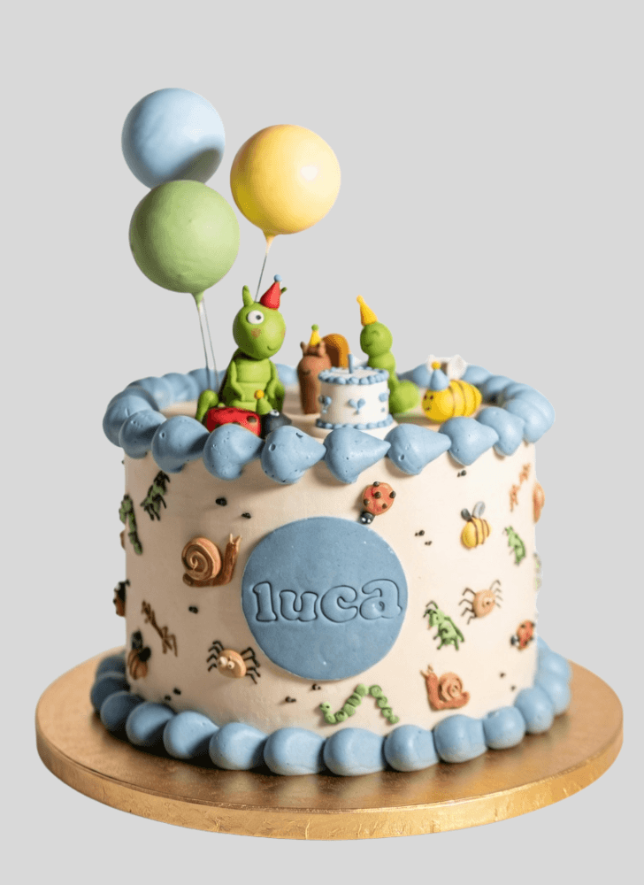 Ravishing A Bug's Life Cake