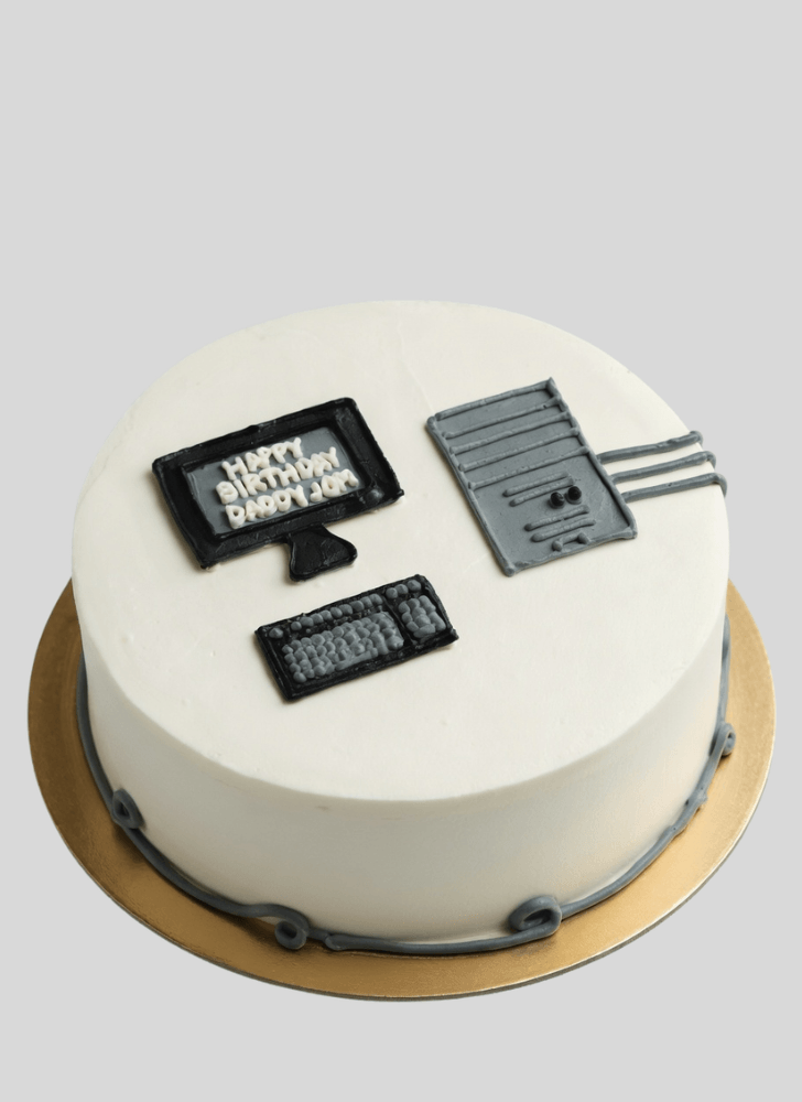 Beauteous Computer Cake