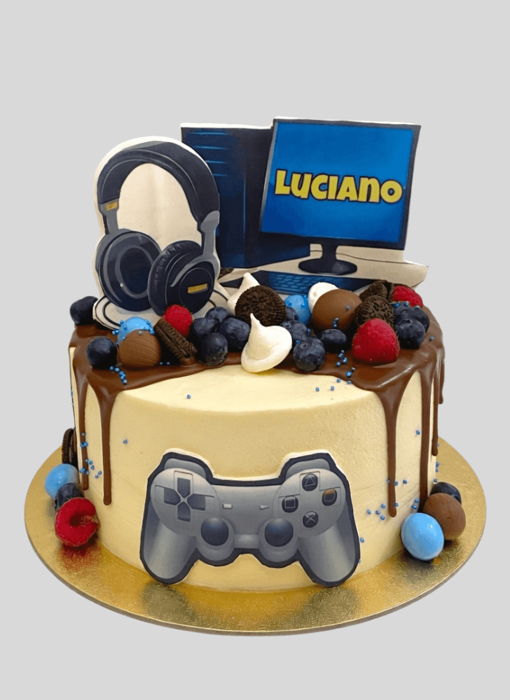 Fascinating Computer Cake