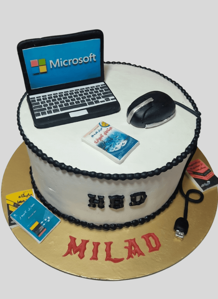 Lovely Computer Cake Design