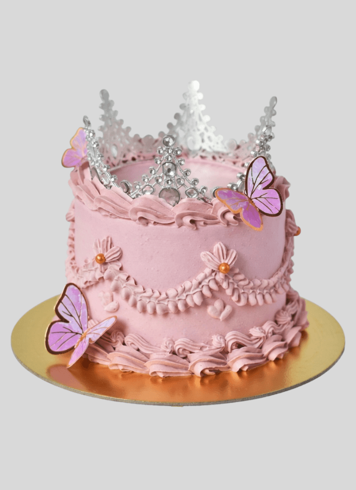 Exquisite Crown Cake