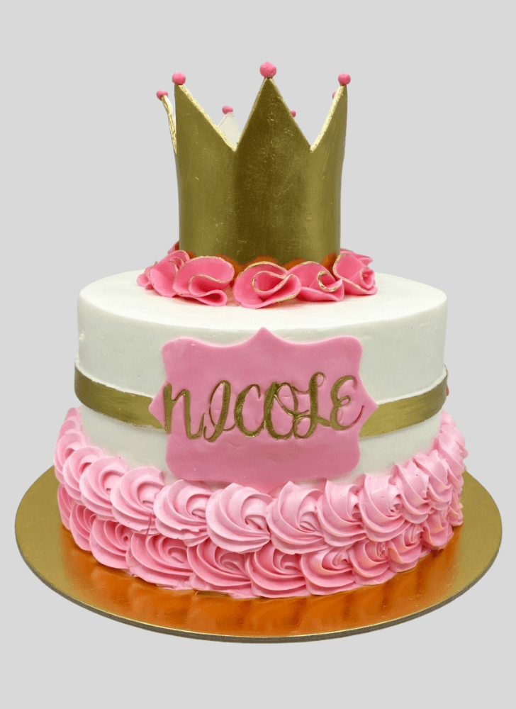 Fetching Crown Cake