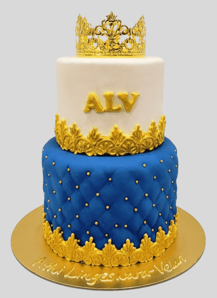 Good Looking Crown Cake