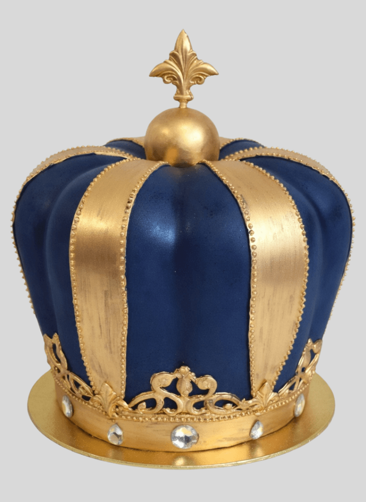 Alluring King Crown Cake
