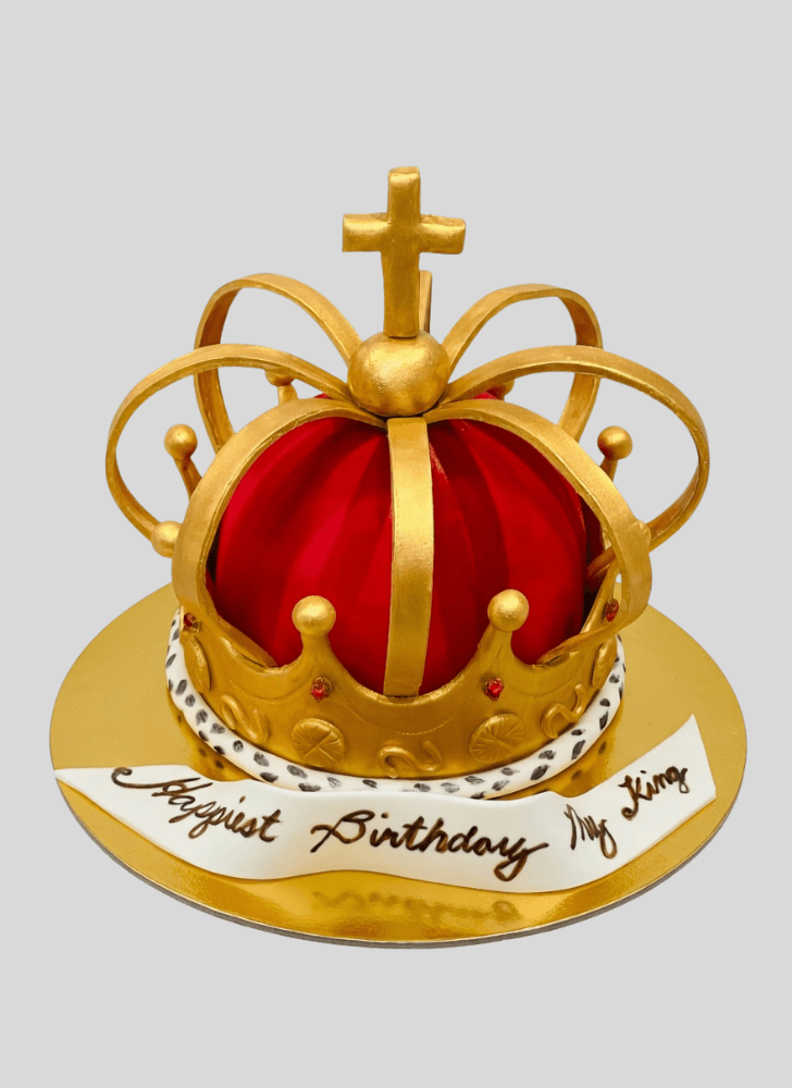 Bewitching King Crown Cake