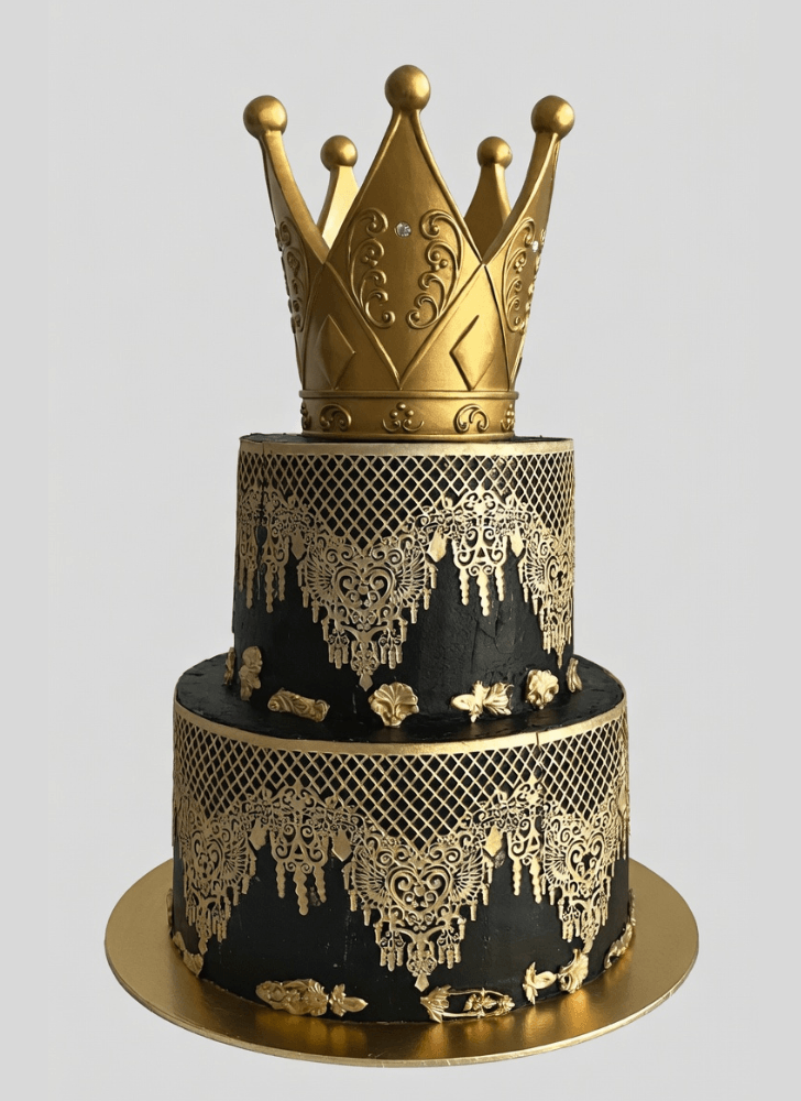 Comely King Crown Cake