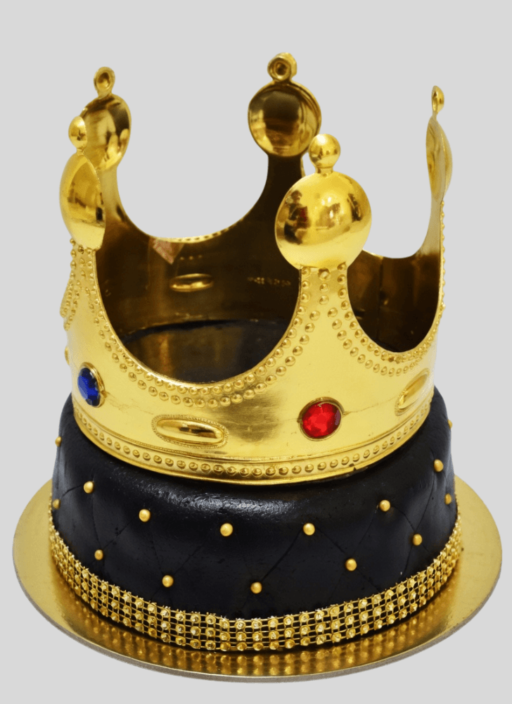 Delightful King Crown Cake