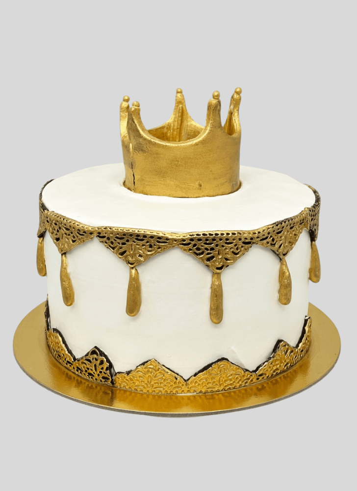 Enthralling King Crown Cake