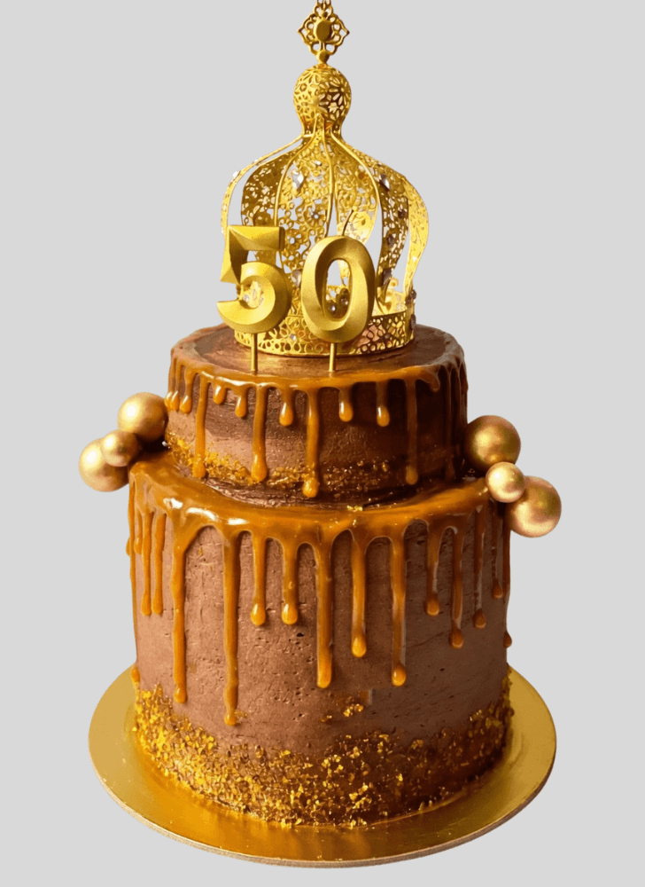 Magnificent King Crown Cake