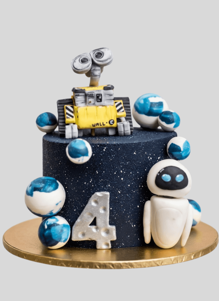 Admirable Wall-E Cake Design