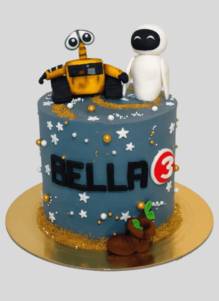 Exquisite Wall-E Cake
