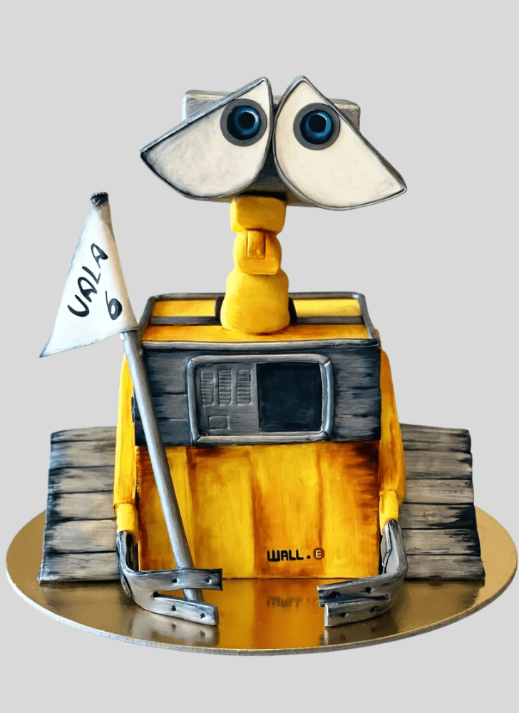 Good Looking Wall-E Cake