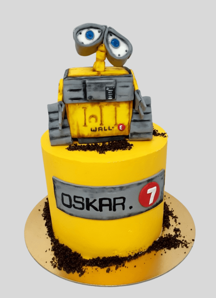 Gorgeous Wall-E Cake