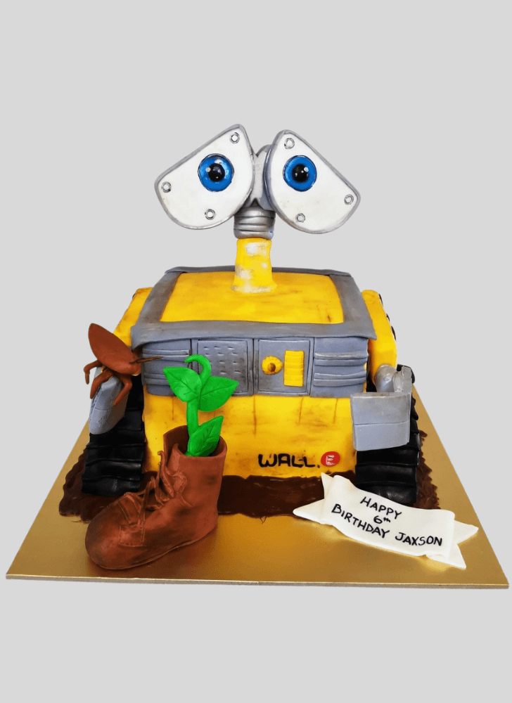 Graceful Wall-E Cake
