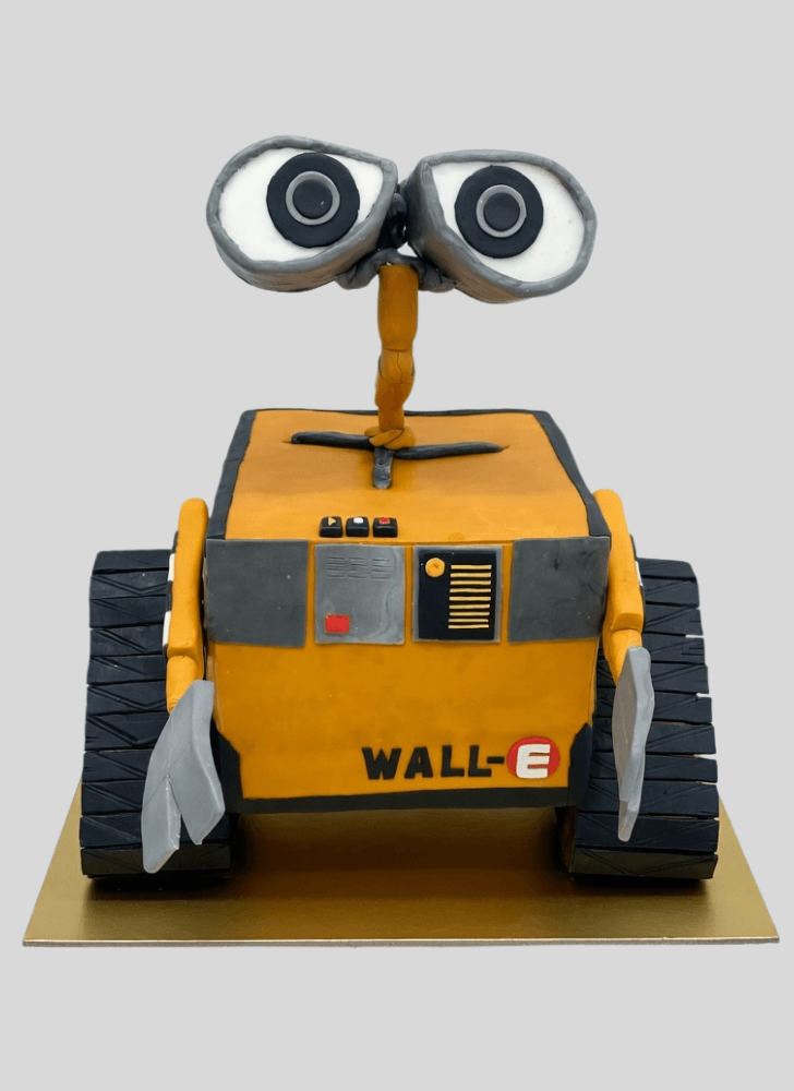 Stunning Wall-E Cake