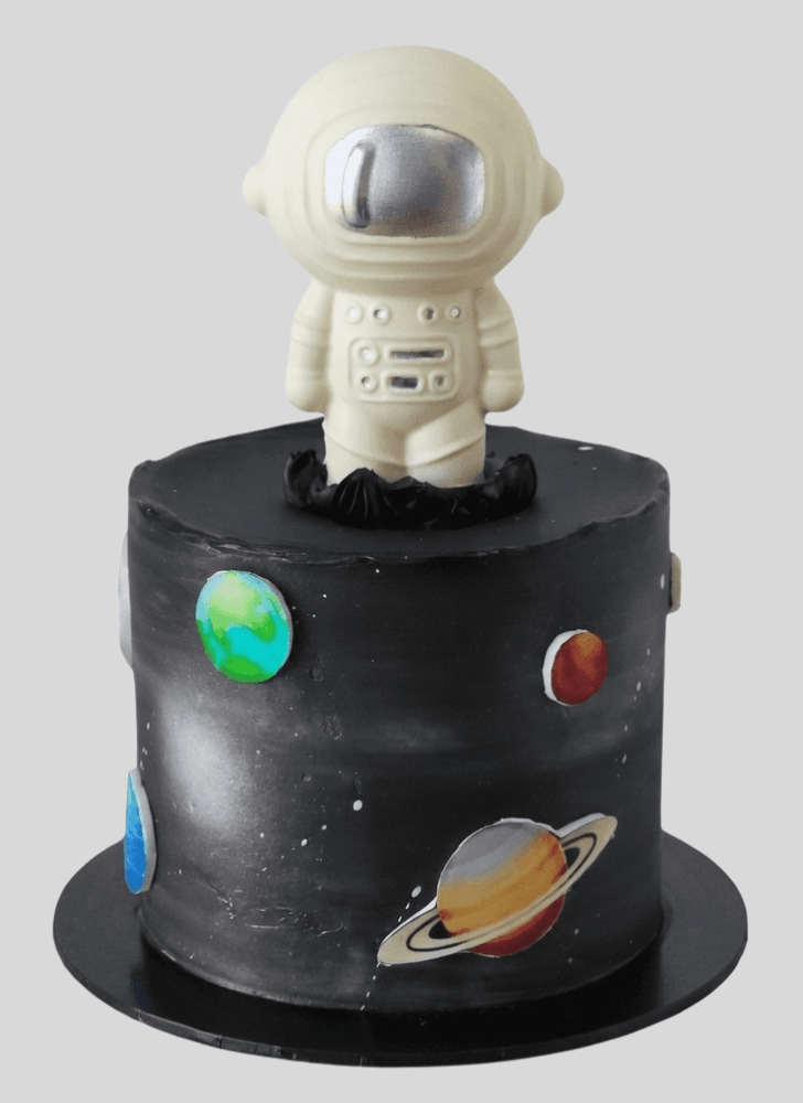 Appealing Space Cake