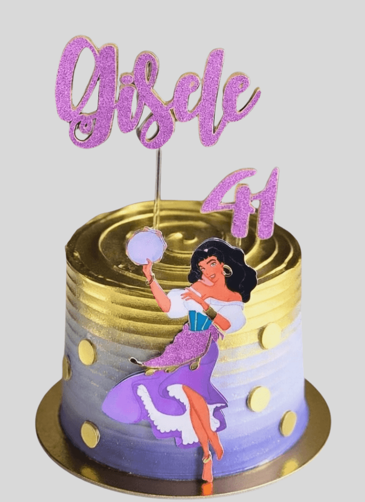 Admirable Esmeralda Cake Design