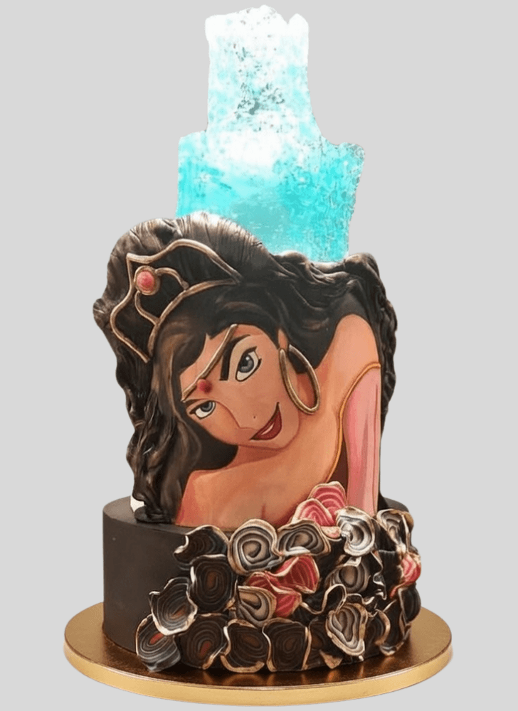 Adorable Esmeralda Cake