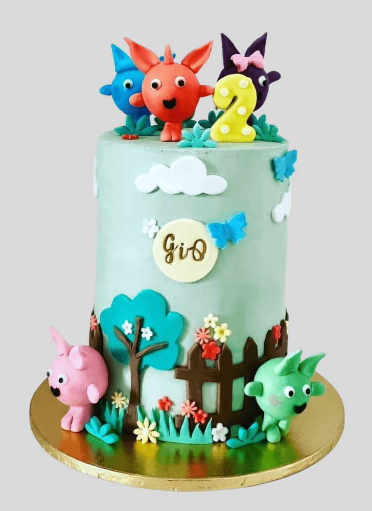 Charming Sunny Bunnies Cake
