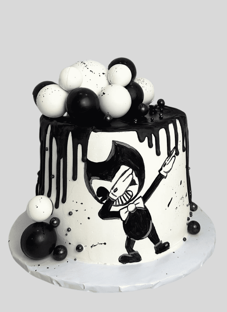 Good Looking Bendy Cake