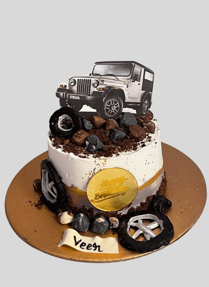 Resplendent Thar Cake