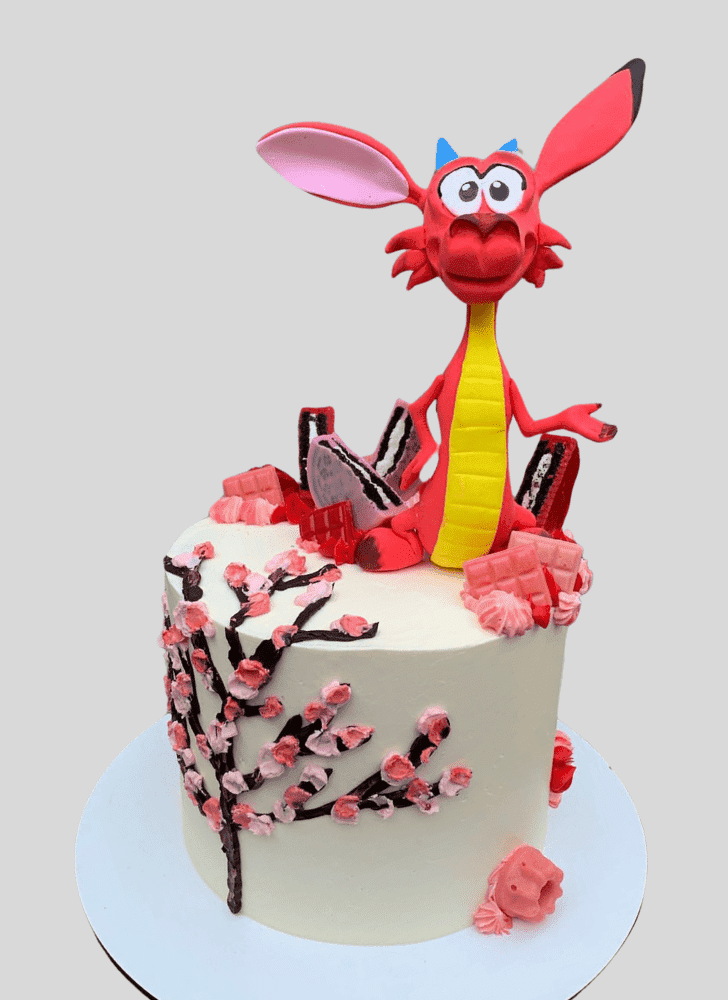 Captivating Mushu Cake