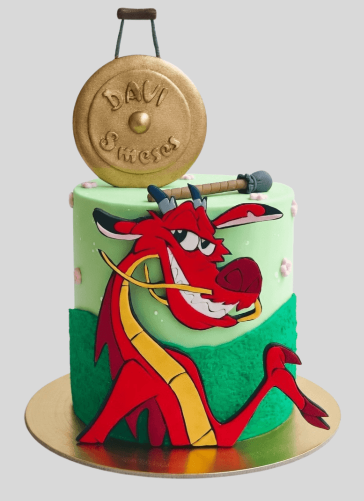 Nice Mushu Cake