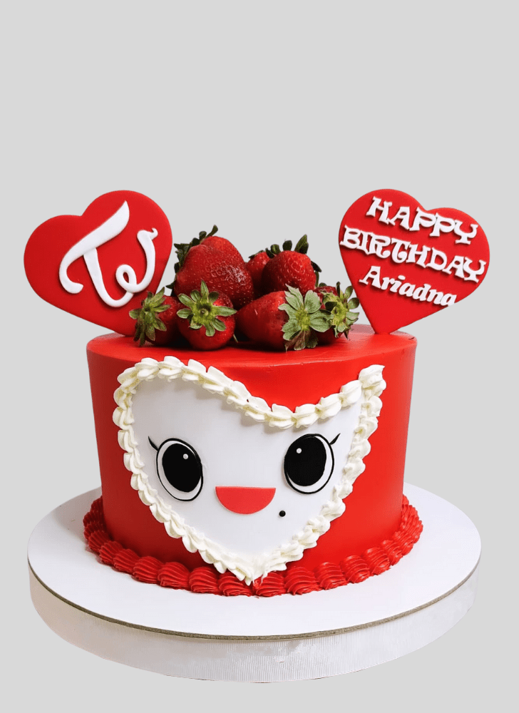 Alluring Romantic Cake