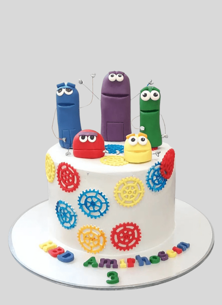 Captivating Storybots Cake