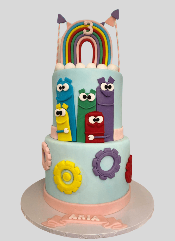 Exquisite Storybots Cake