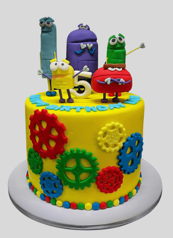 Fascinating Storybots Cake