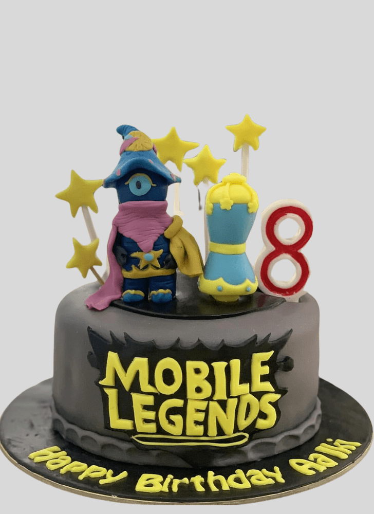 Enticing Mobile Legends Cake