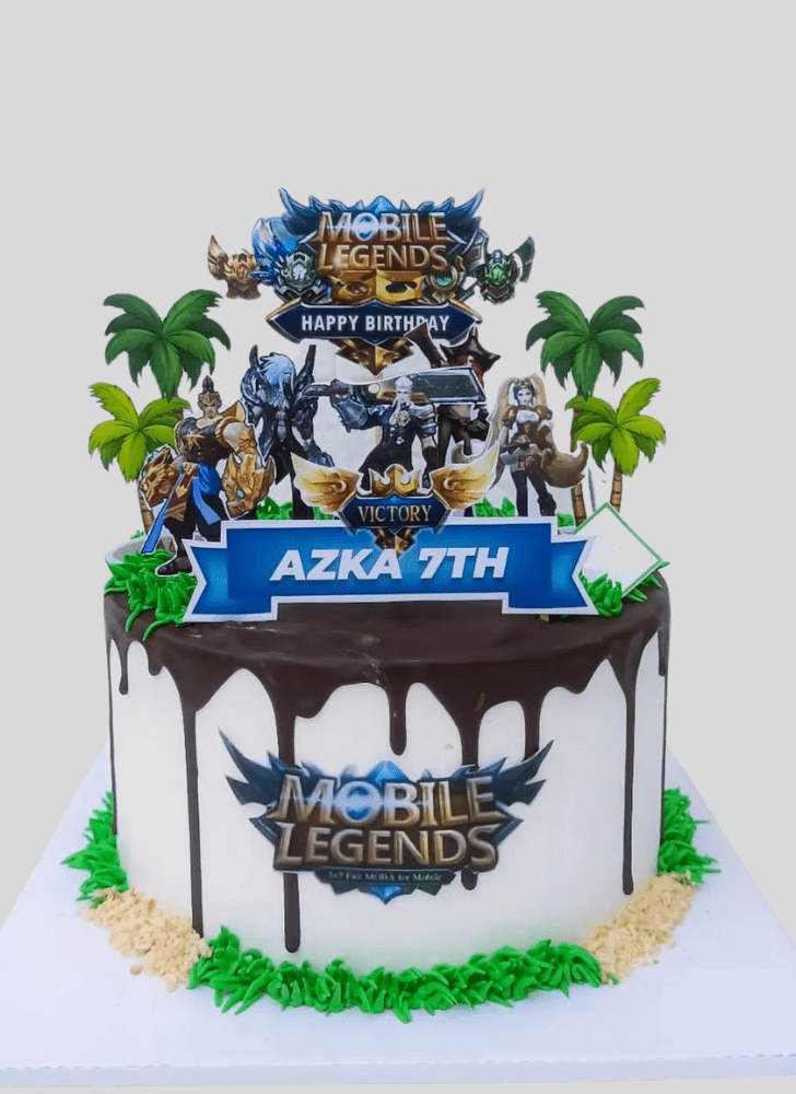 Fetching Mobile Legends Cake