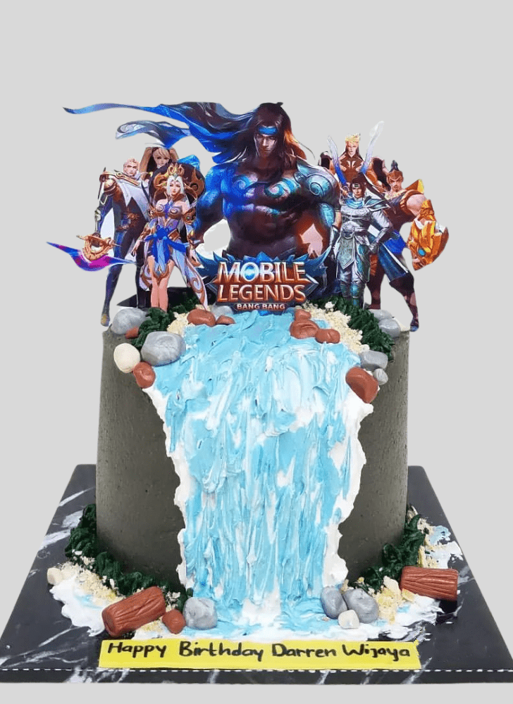 Lovely Mobile Legends Cake Design