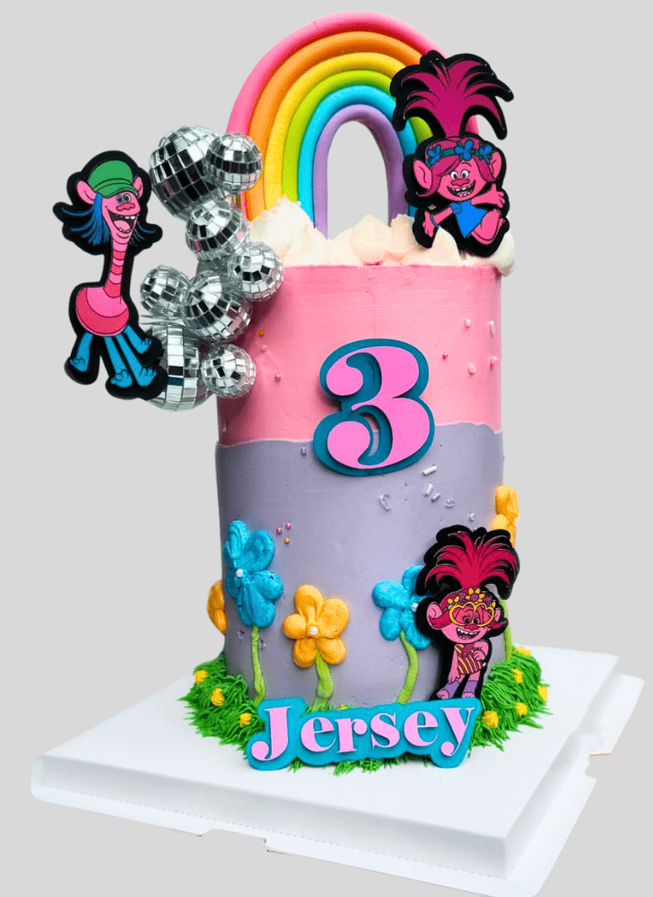 Slightly Trolls Cake