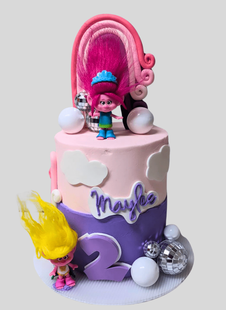 Superb Trolls Cake