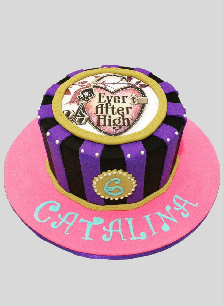 Inviting Ever After High Cake