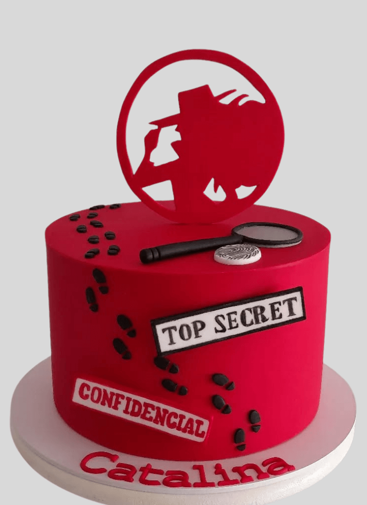 Dazzling Carmen Sandiego Cake