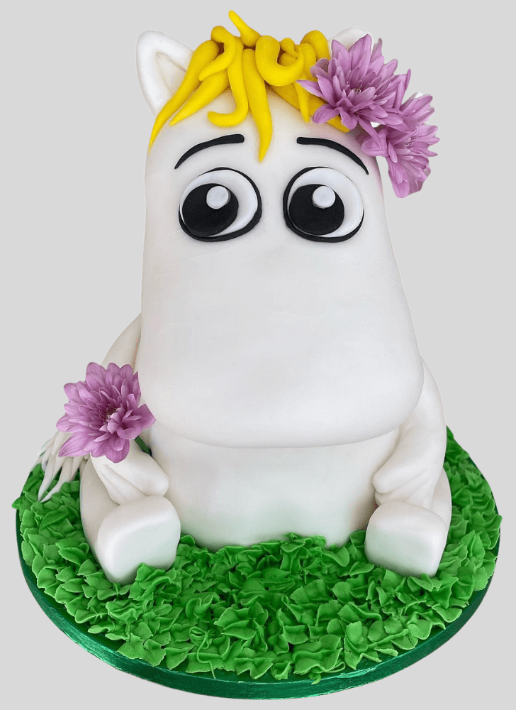 Captivating Moomin Cake