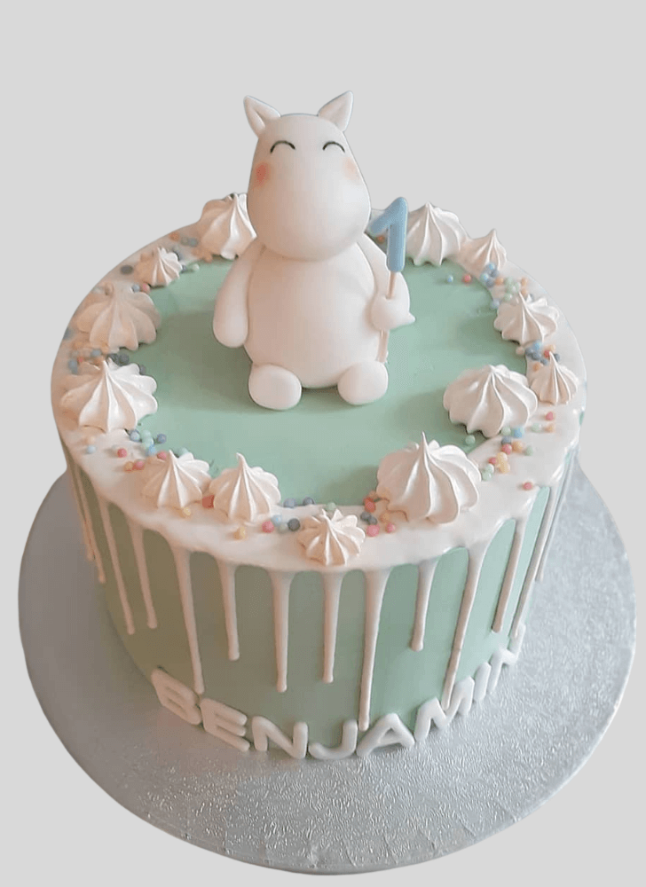 Comely Moomin Cake