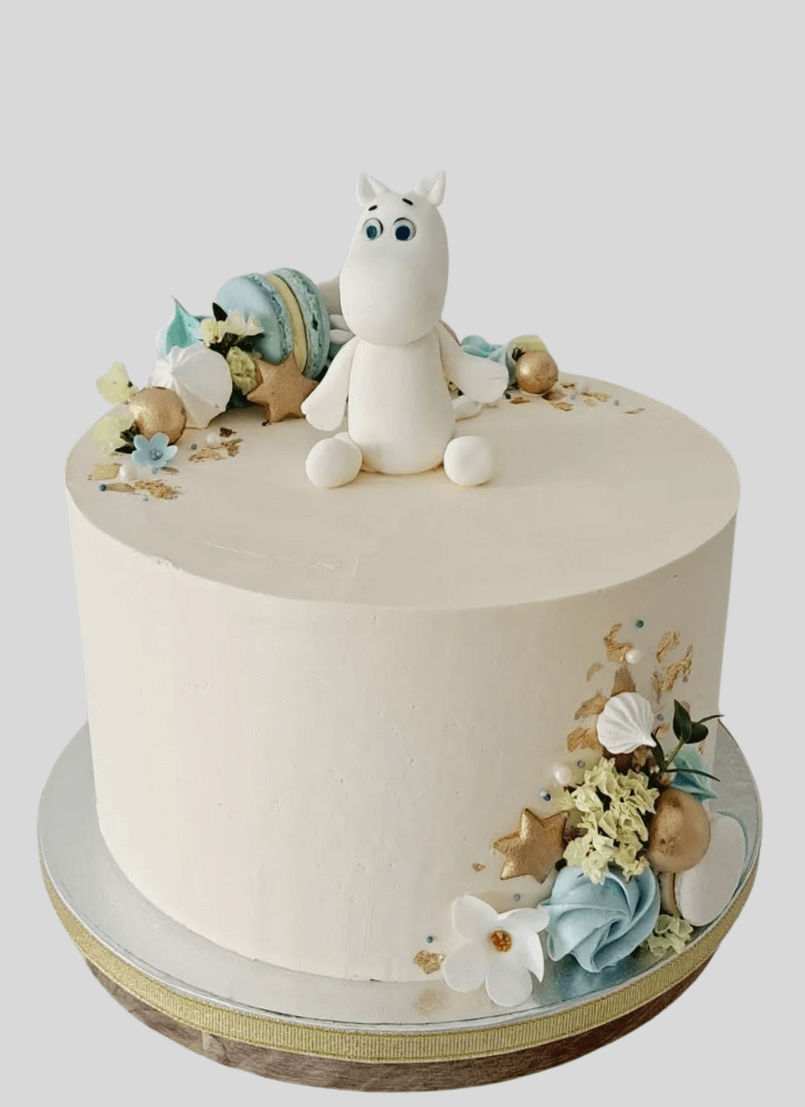 Exquisite Moomin Cake