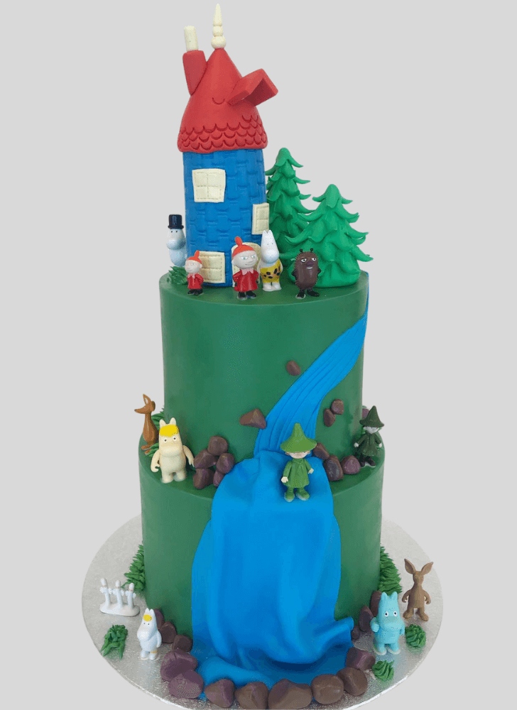 Radiant Moominvalley Cake