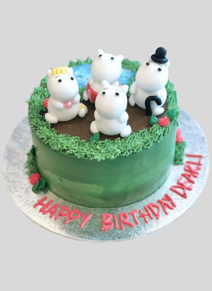 Resplendent Moominvalley Cake