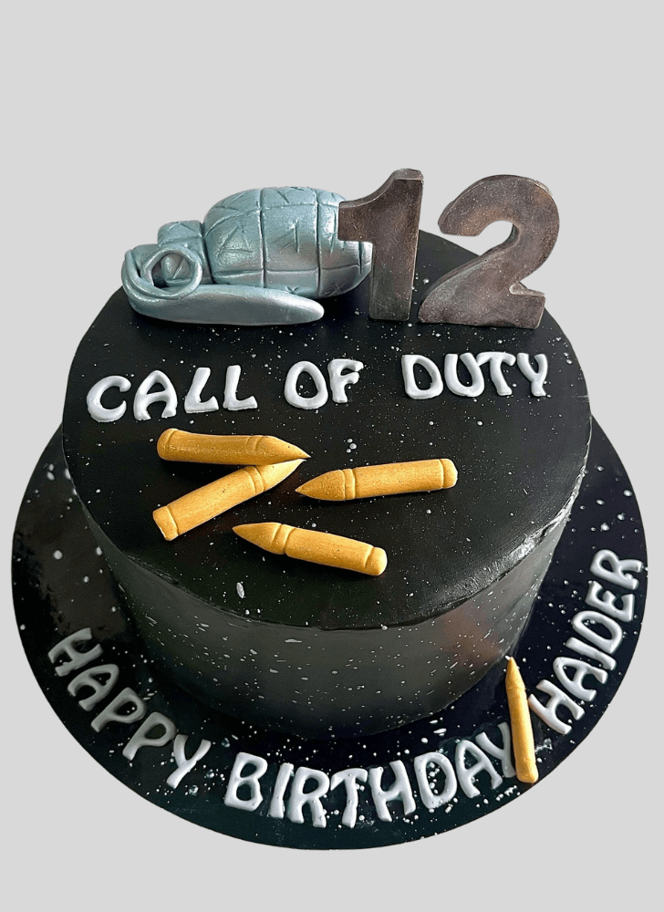 Alluring Call of Duty Cake