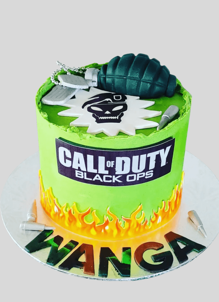 Delightful Call of Duty Cake